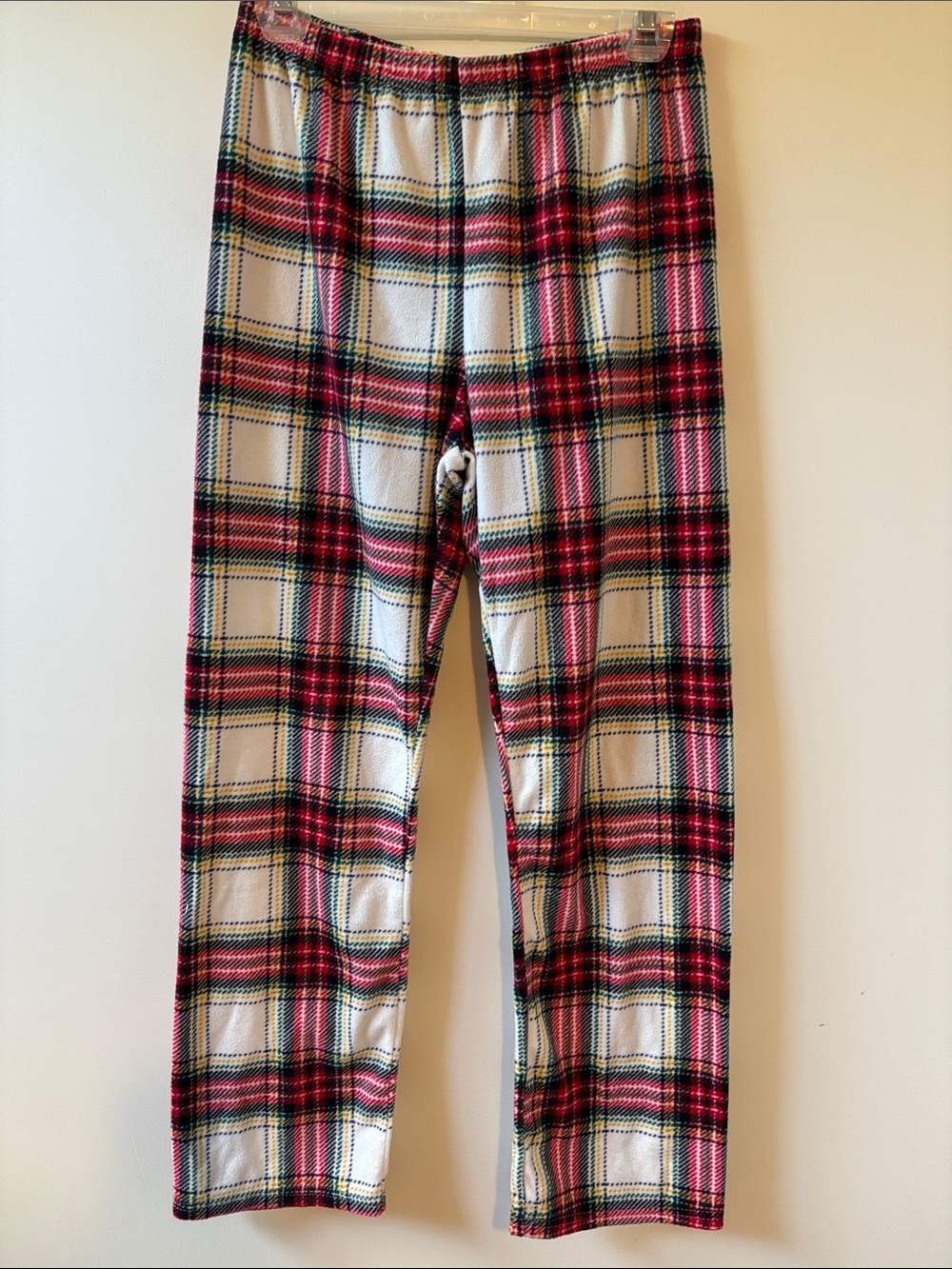 Children’s Place Kids Plaid Pajama Bottoms in Red, White, Black
